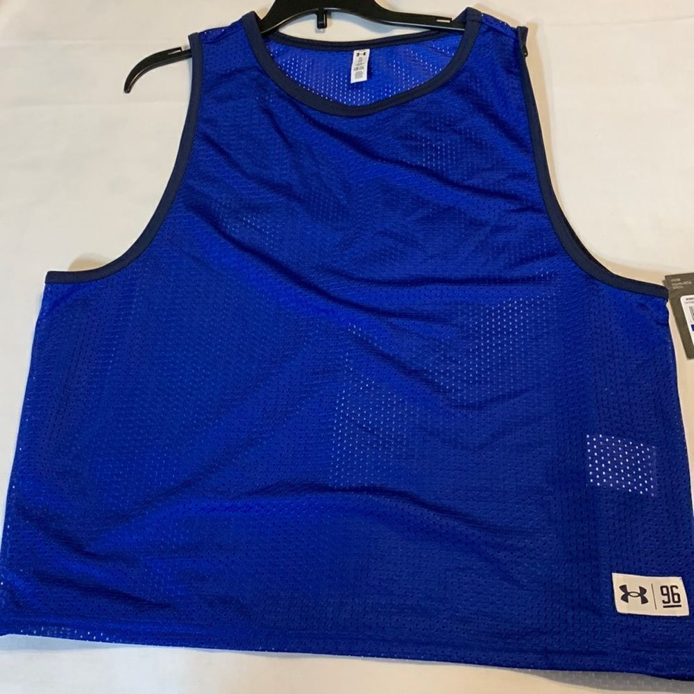 Under Armour AVY Size XL loose mesh tank NWT